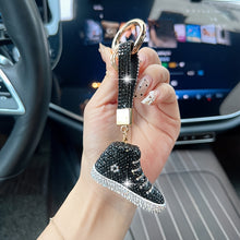 ZapaLuxe™ – Llavero de Tenis con Cristales Brillantes